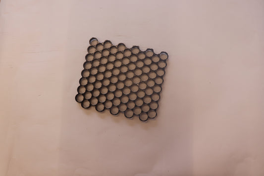 8×11 Honeycomb Cell Holder for 18650 Battery Pack - LITHOGREEN