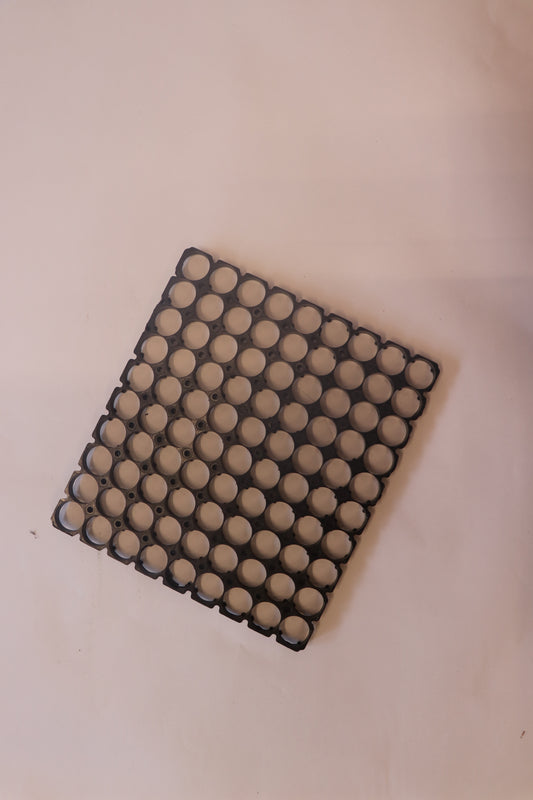 9×11 Cell Holder for 18650 Battery Pack - LITHOGREEN